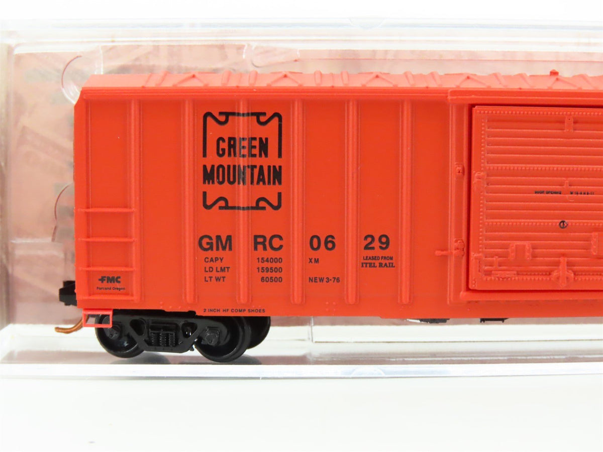 N Scale Micro-Trains MTL 02500960 GMRC Green Mountain 50&#39; Rib Side Boxcar #0629