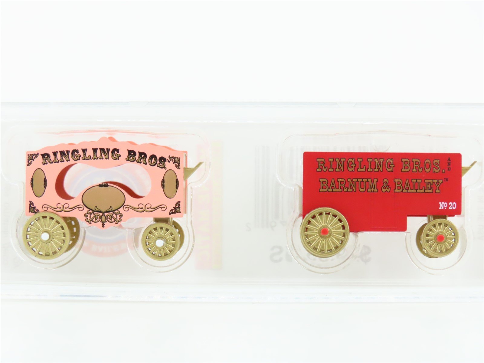 N Micro-Trains MTL 47000119 Ringling Bros Barnum & Bailey Circus Wagon 2-Pack
