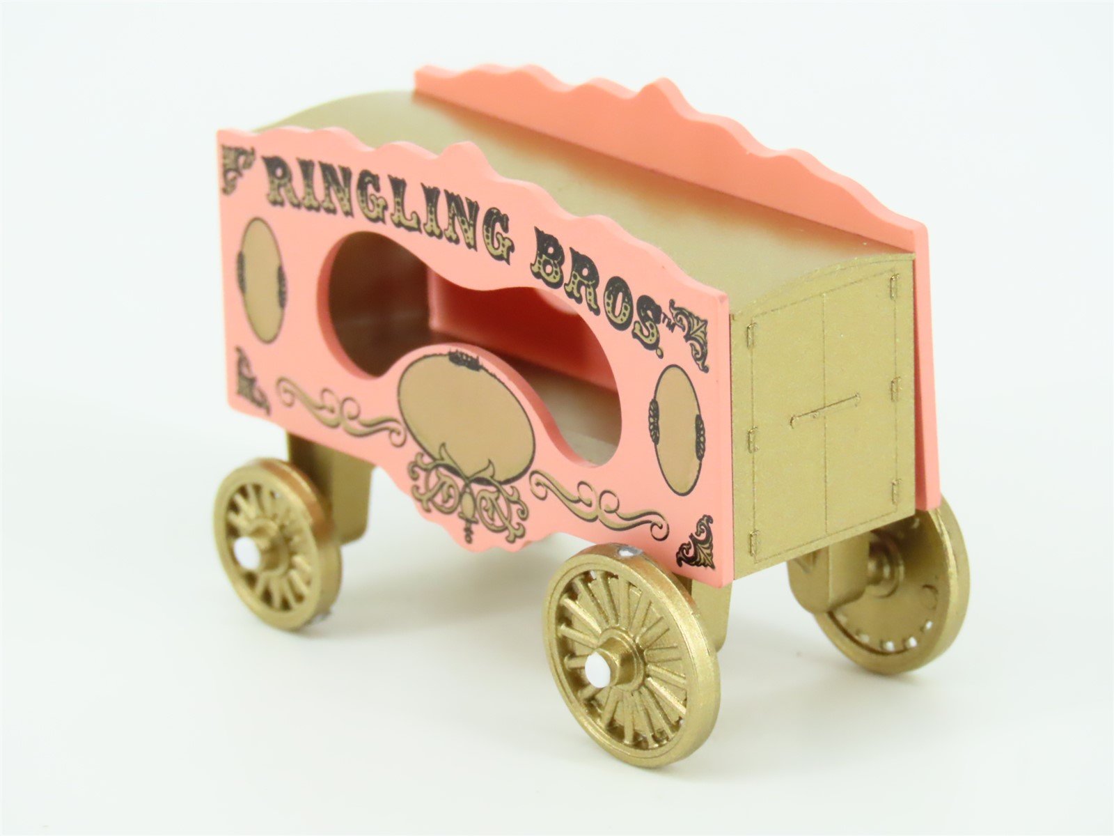 N Micro-Trains MTL 47000119 Ringling Bros Barnum & Bailey Circus Wagon 2-Pack