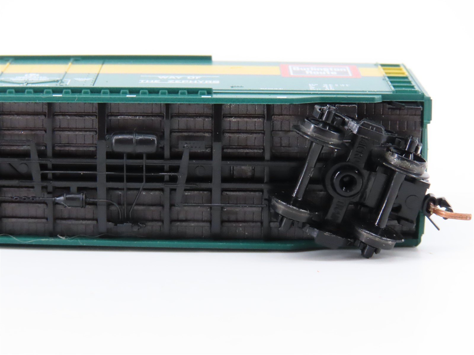N Scale Micro-Trains MTL 32370 RBBX Burlington 50' Standard Boxcar #79468