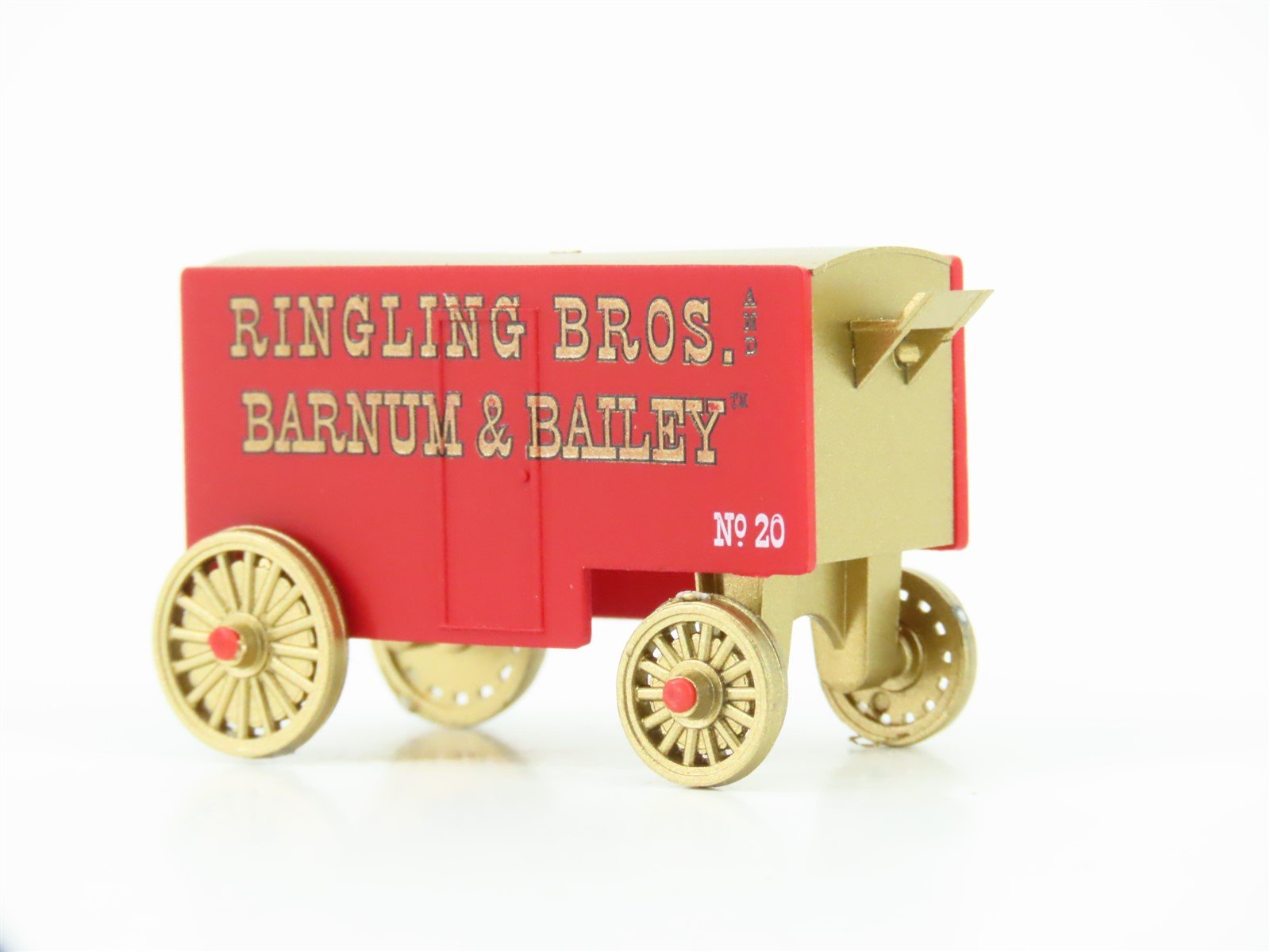 N Micro-Trains MTL 47000119 Ringling Bros Barnum & Bailey Circus Wagon 2-Pack
