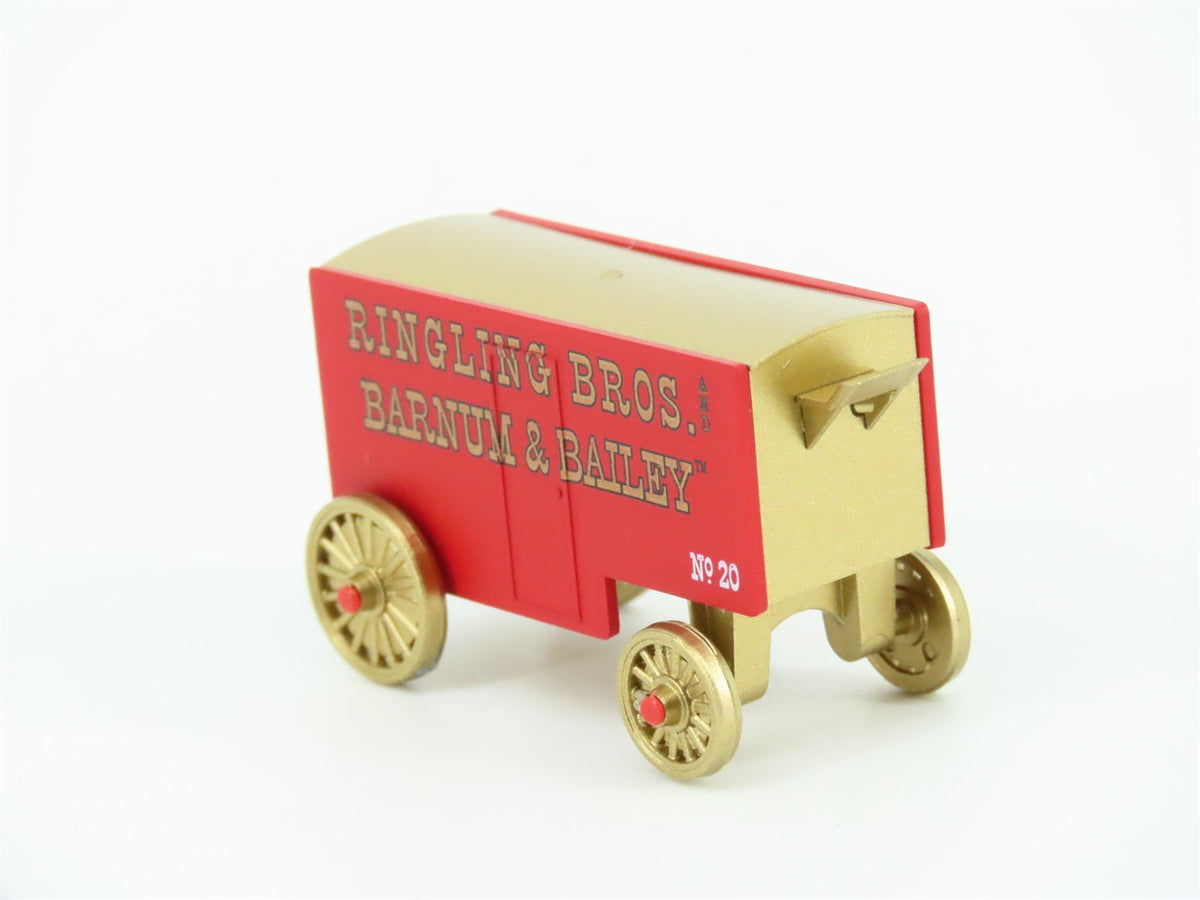 N Micro-Trains MTL 47000119 Ringling Bros Barnum &amp; Bailey Circus Wagon 2-Pack