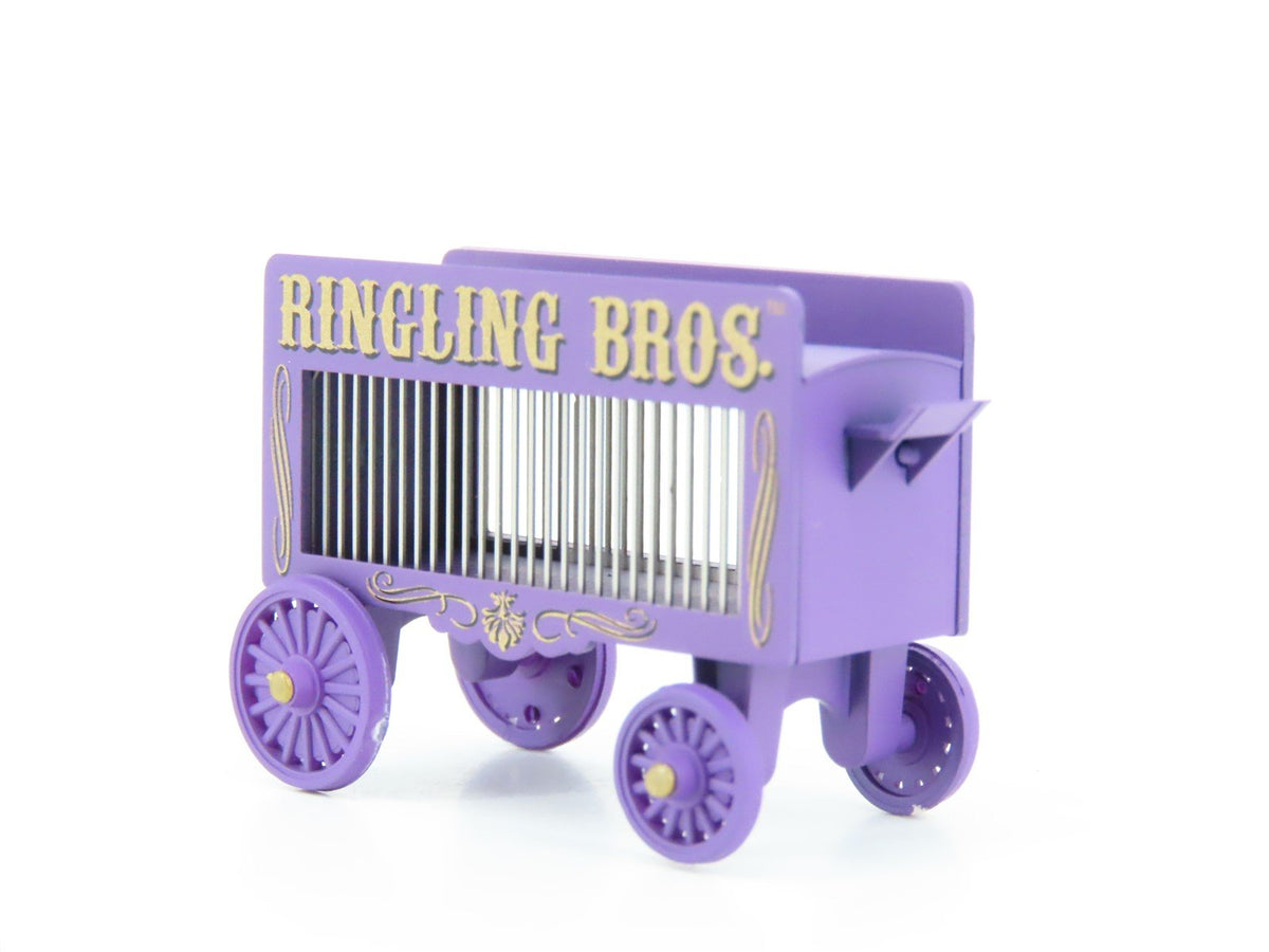 N Micro-Trains MTL 47000069 Ringling Bros Barnum &amp; Bailey Circus Wagon 2-Pack