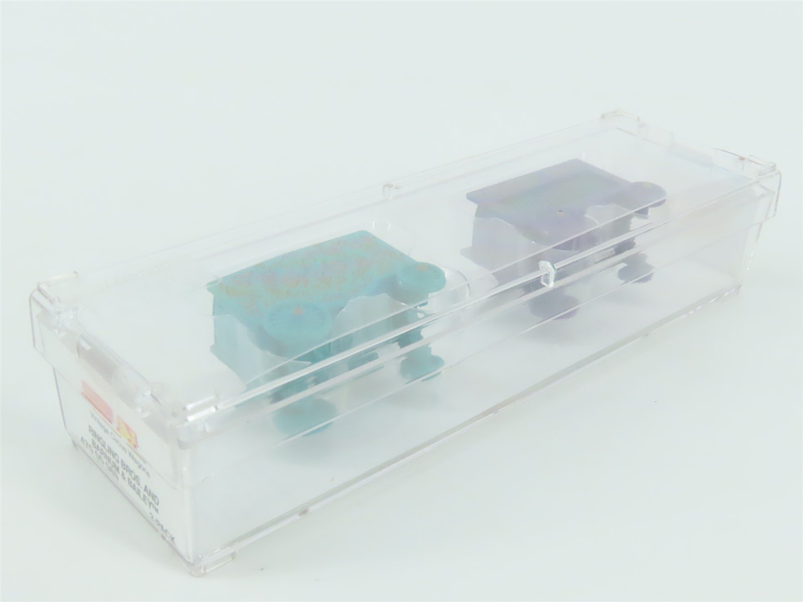 N Micro-Trains MTL 47000069 Ringling Bros Barnum & Bailey Circus Wagon 2-Pack