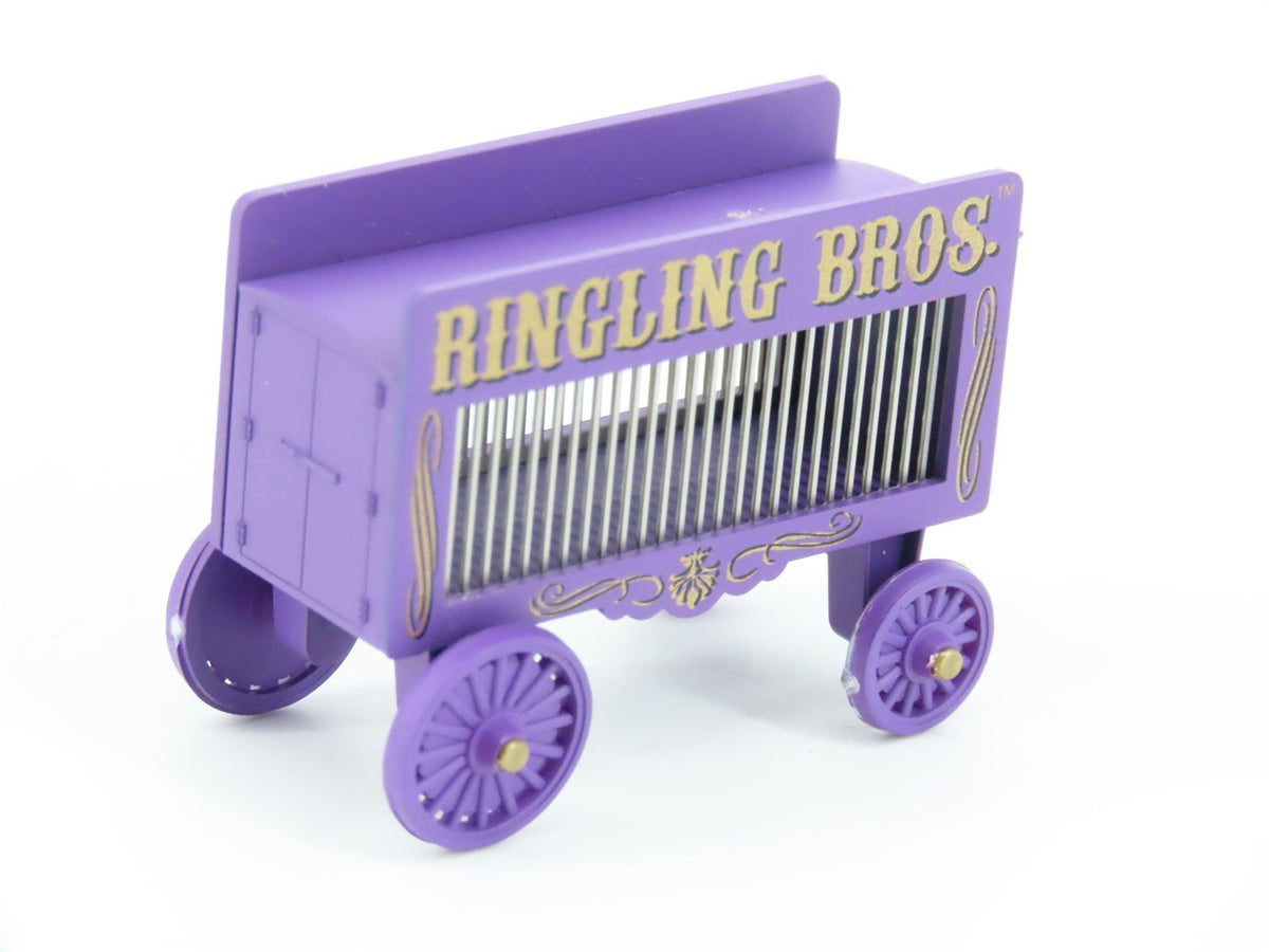 N Micro-Trains MTL 47000069 Ringling Bros Barnum &amp; Bailey Circus Wagon 2-Pack