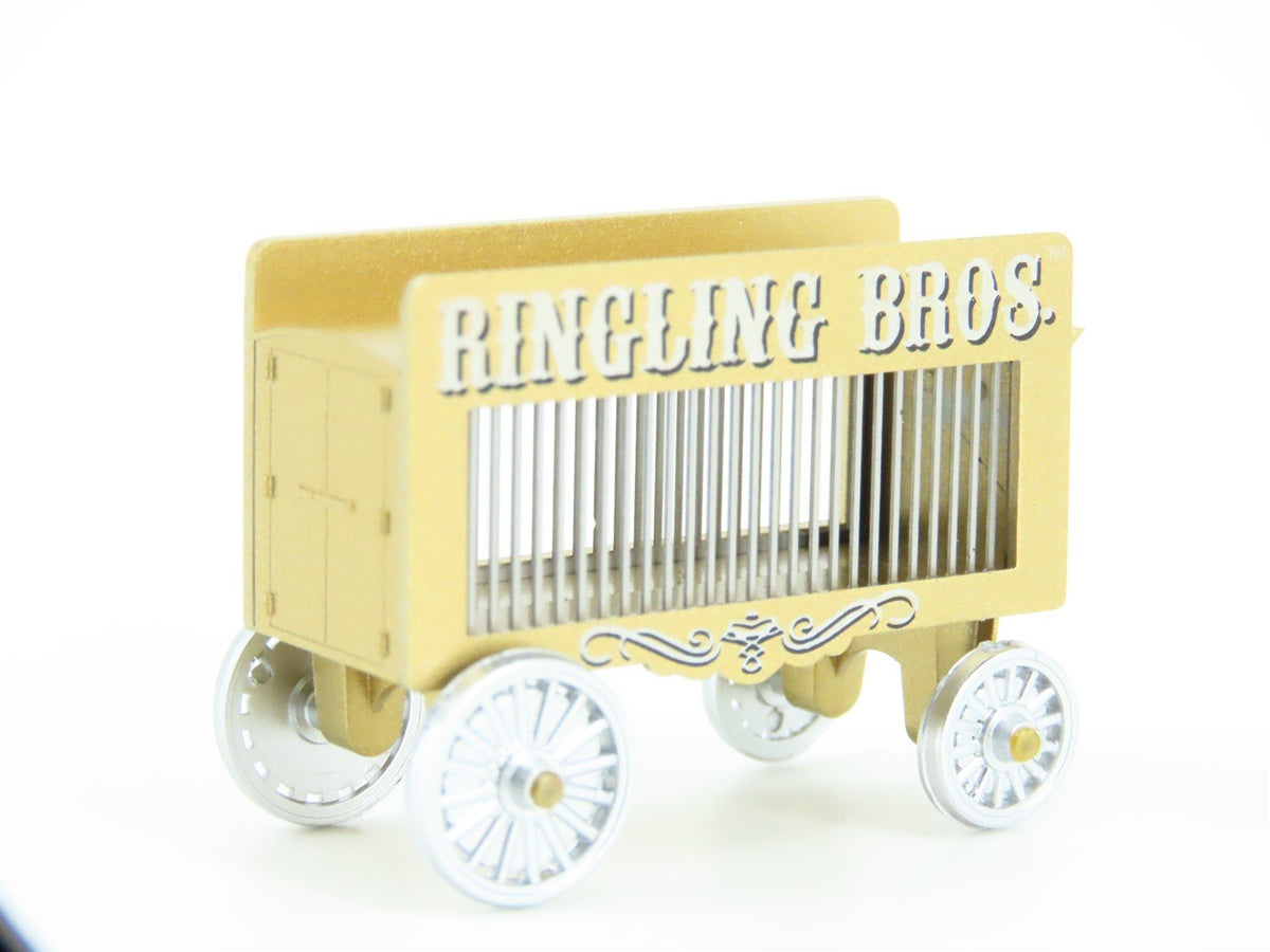 N Micro-Trains MTL 47000059 Ringling Bros Barnum &amp; Bailey Circus Wagon 2-Pack