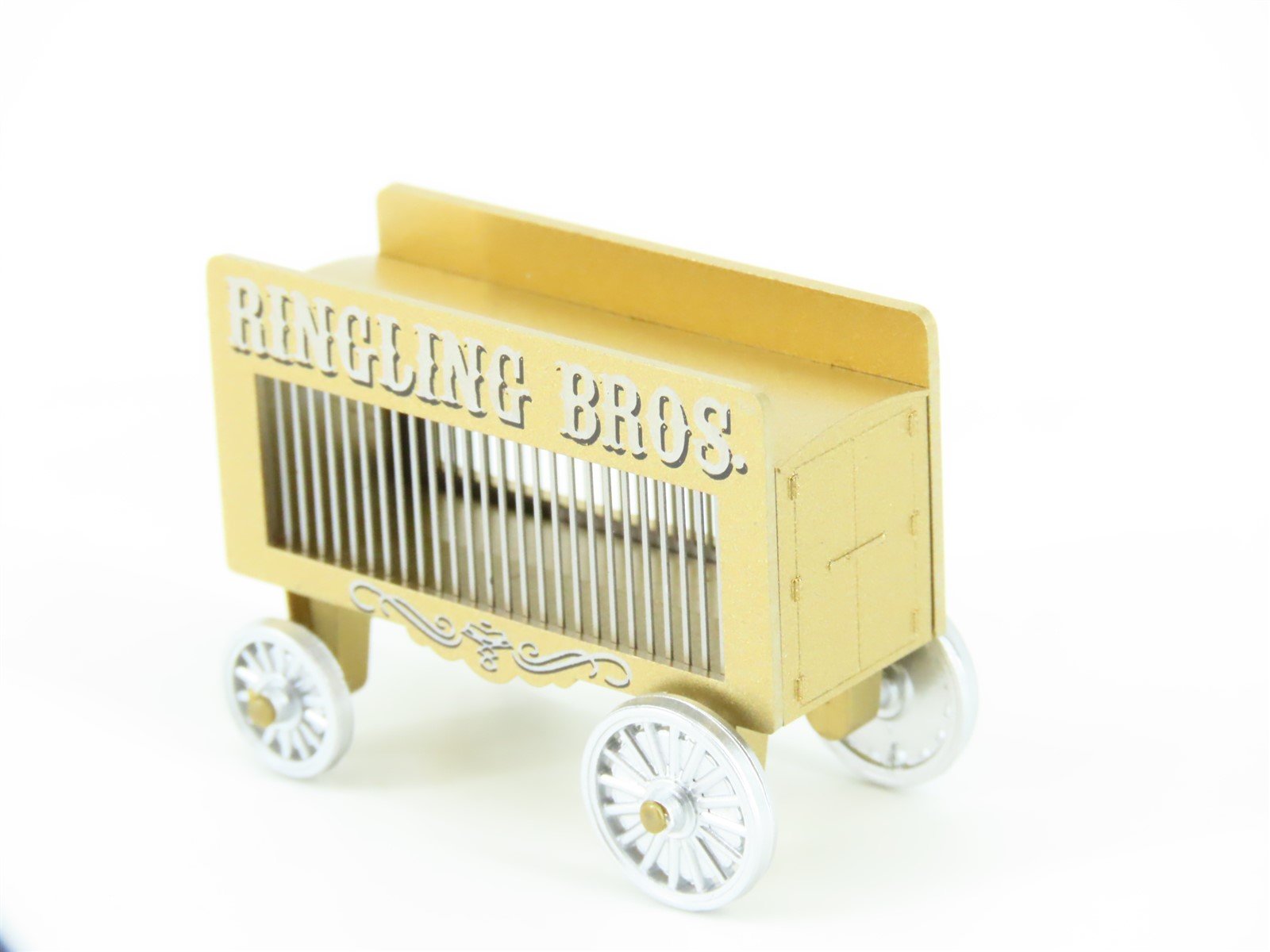 N Micro-Trains MTL 47000059 Ringling Bros Barnum & Bailey Circus Wagon 2-Pack