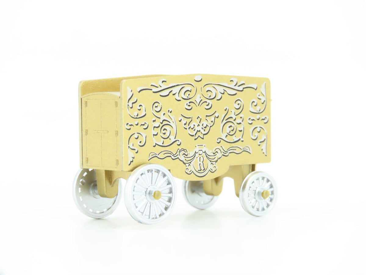 N Micro-Trains MTL 47000059 Ringling Bros Barnum &amp; Bailey Circus Wagon 2-Pack