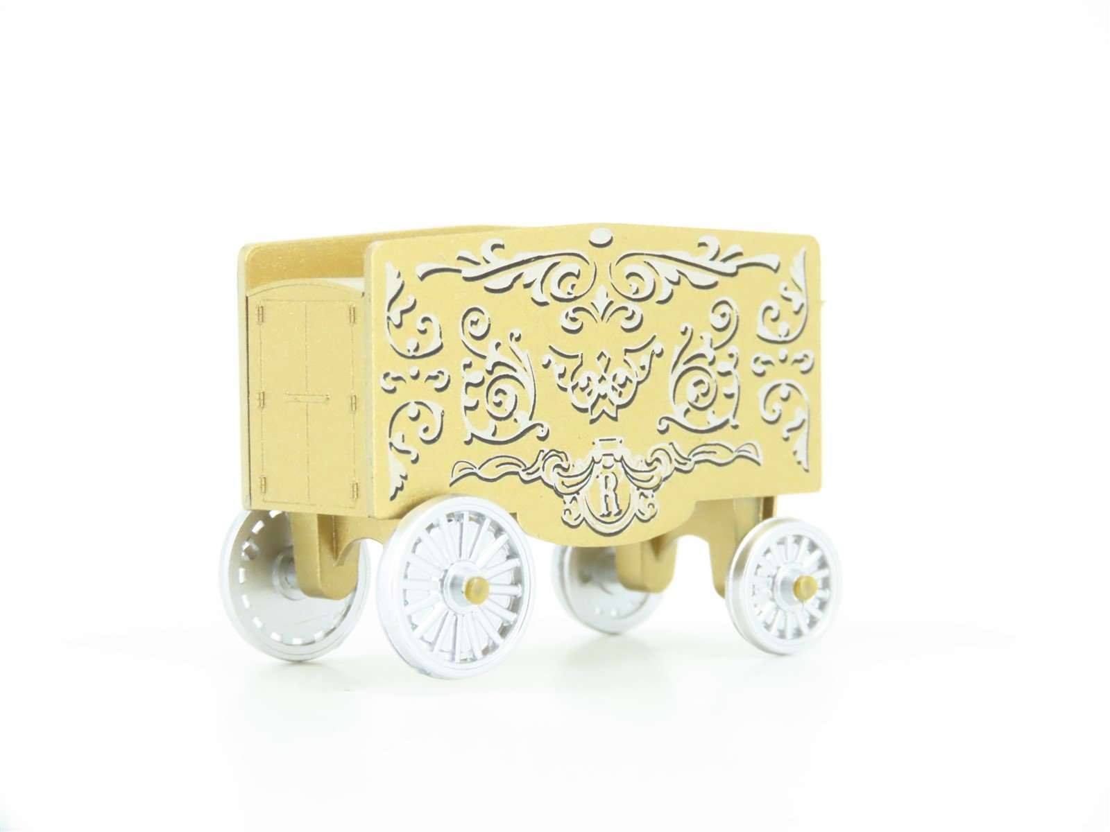 N Micro-Trains MTL 47000059 Ringling Bros Barnum & Bailey Circus Wagon 2-Pack