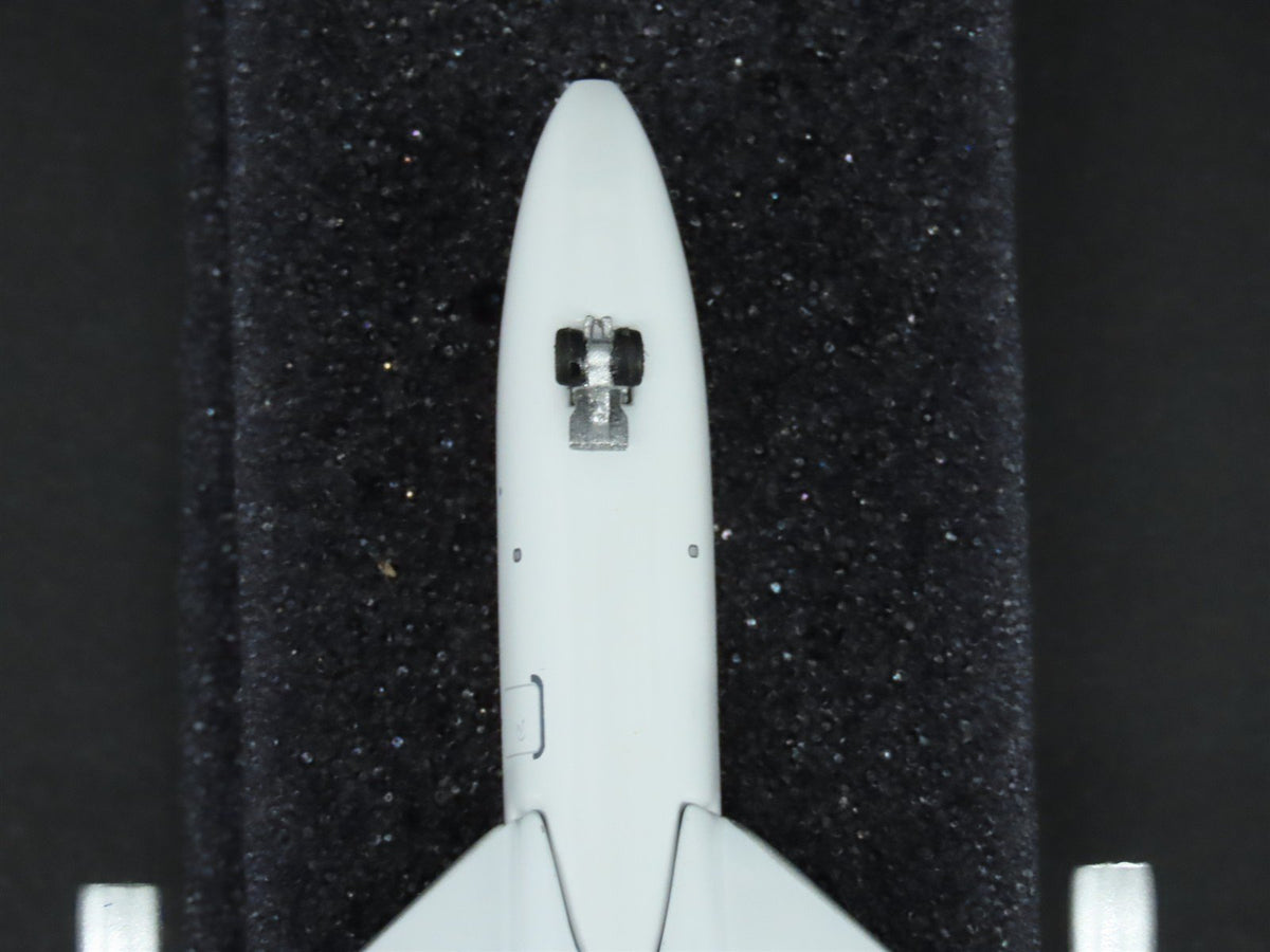 1:400 Aero Classics Die-Cast Monarch Airlines Boeing B-720 Airliner