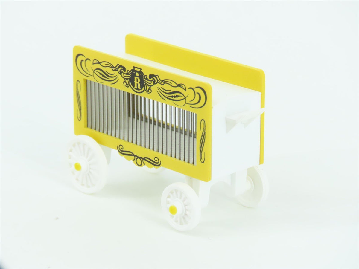 N Micro-Trains MTL 47000129 Ringling Bros Barnum &amp; Bailey Circus Wagon 2-Pack