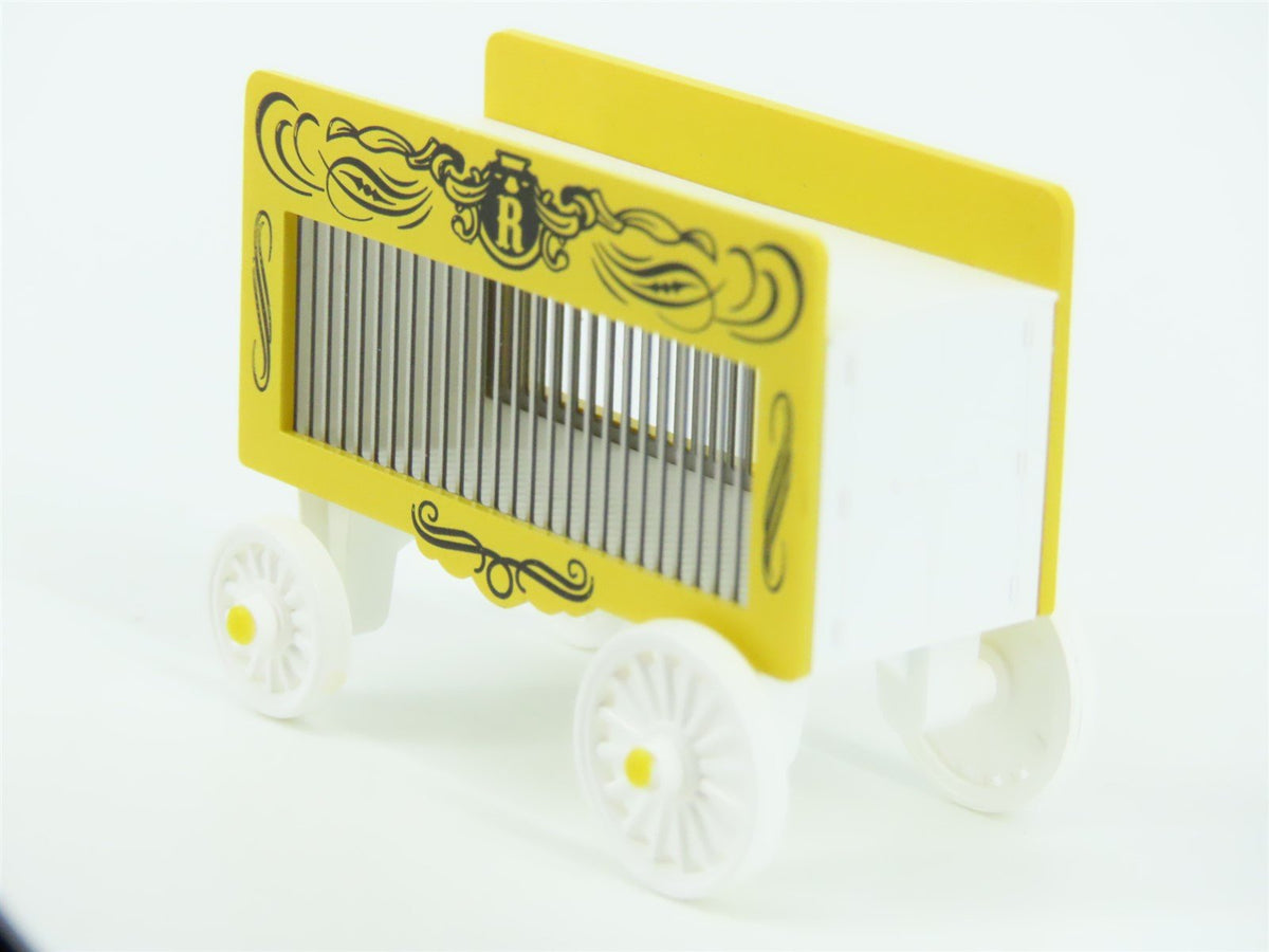 N Micro-Trains MTL 47000129 Ringling Bros Barnum &amp; Bailey Circus Wagon 2-Pack