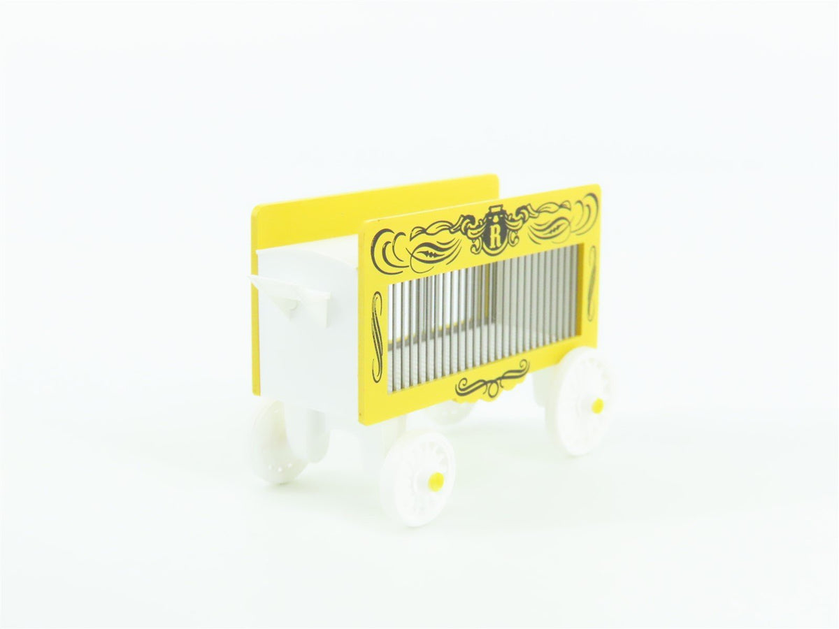 N Micro-Trains MTL 47000129 Ringling Bros Barnum &amp; Bailey Circus Wagon 2-Pack