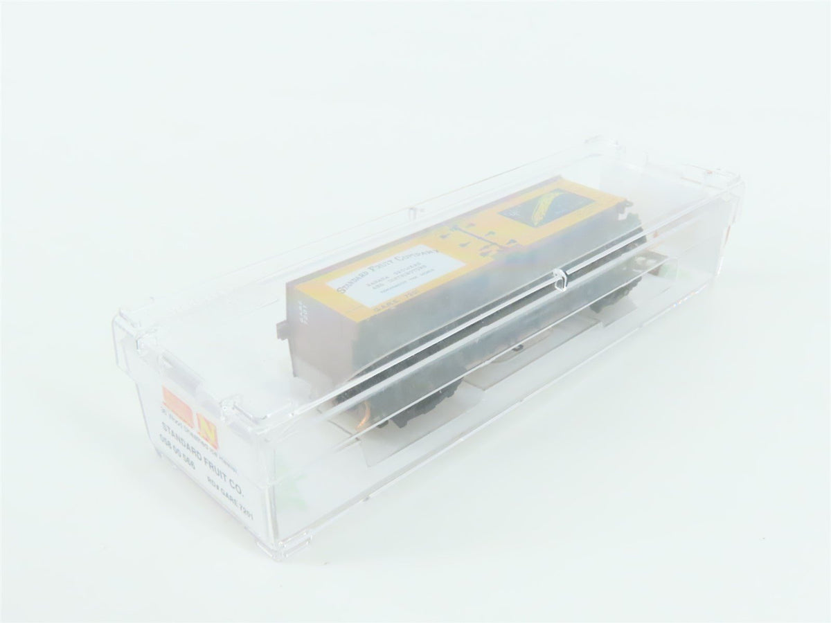 N Scale Micro-Trains MTL 05800566 GARE Standard Fruit Co. 36&#39; Wood Reefer #7201