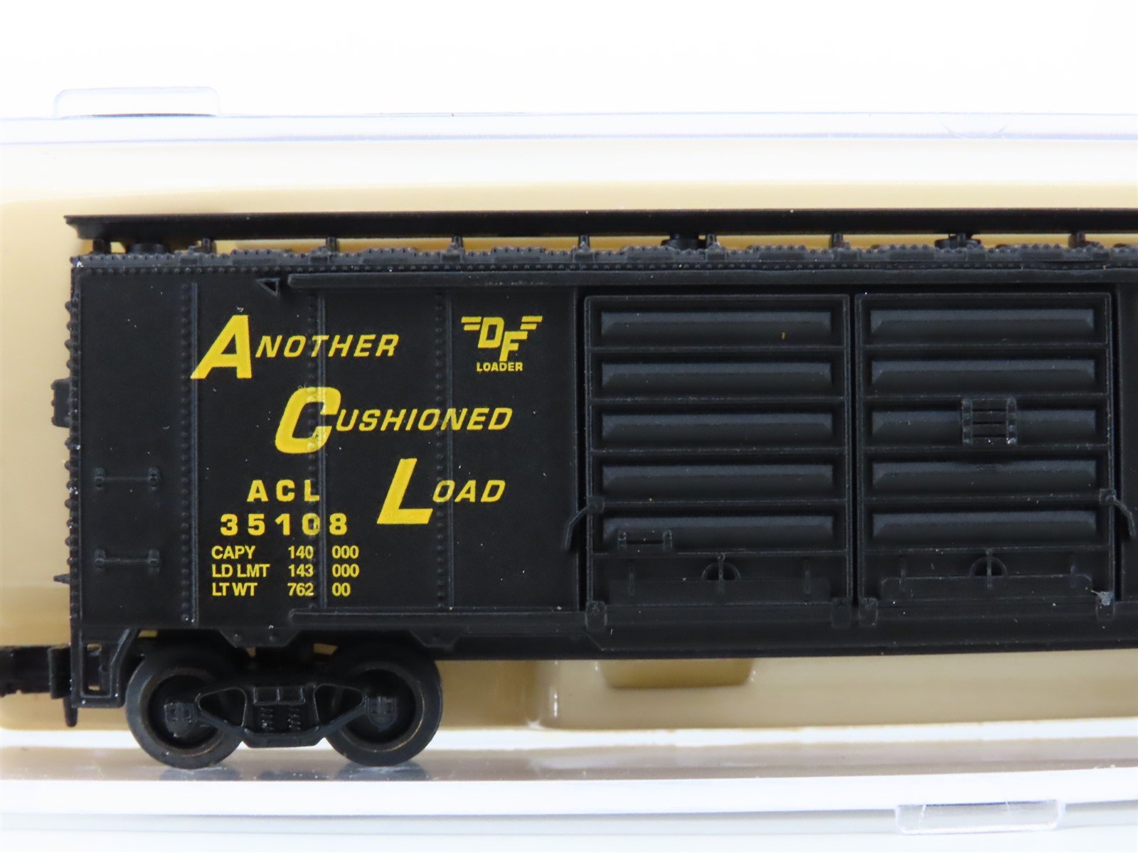 N Scale Life-Like 7342 ACL Atlantic Coast Line 50' Double Door Boxcar #101997