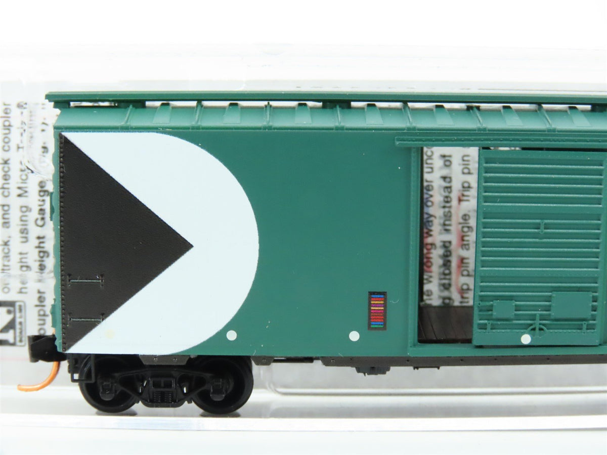 N Scale Micro-Trains MTL 02000936 CP Rail 40&#39; Single Door Box Car #58702