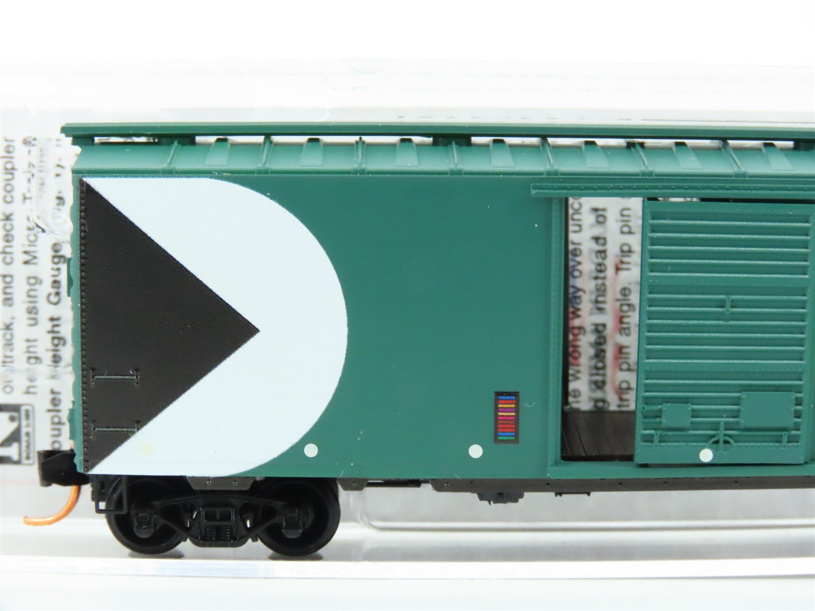 N Scale Micro-Trains MTL 02000936 CP Rail 40' Single Door Box Car #58702