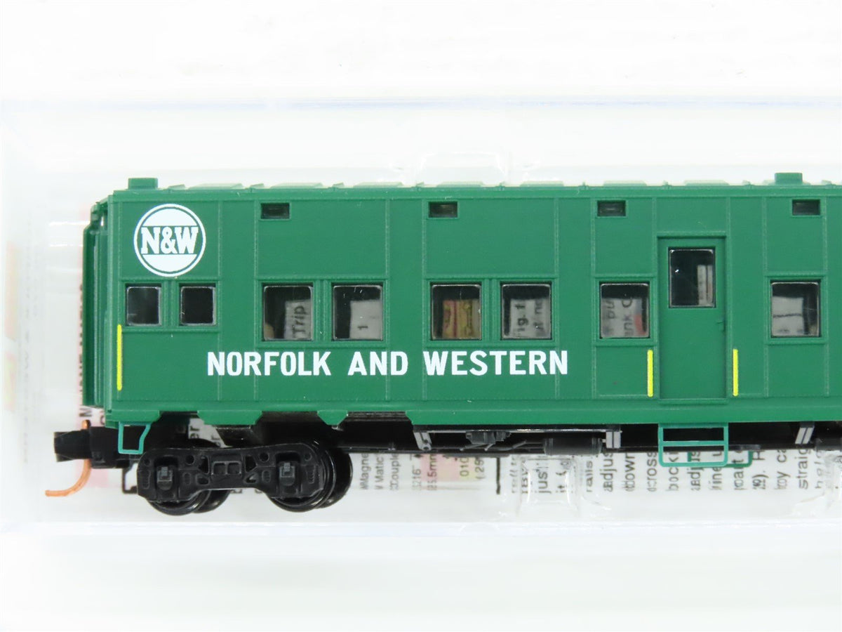 N Micro-Trains MTL 11600070 N&amp;W Norfolk &amp; Western Troop Sleeper Passenger 565700