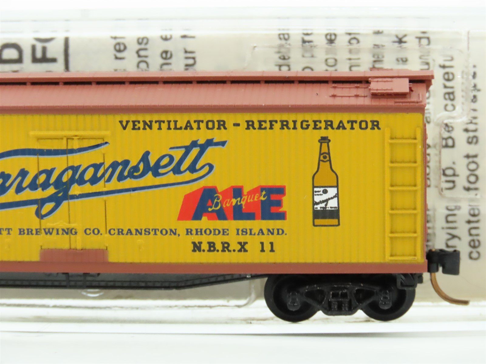 N Scale Kadee Micro-Trains MTL 49220 NBRX Narrangansett 40' Wood Reefer #11