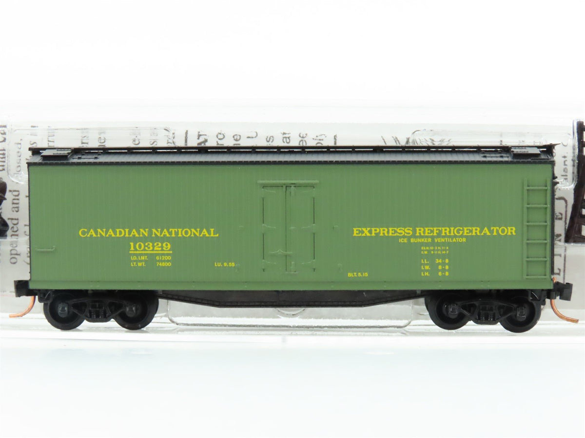 N Scale Micro-Trains MTL 49570 CN Canadian National 40&#39; Wood Reefer #10329
