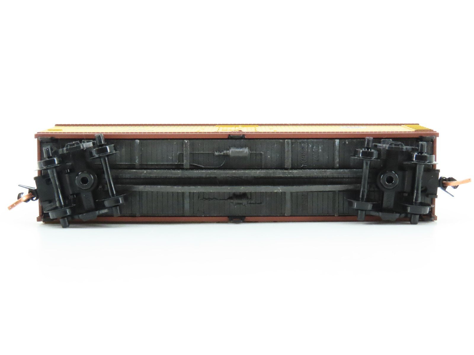 N Scale Micro-Trains MTL 49260 CN Canadian National 40' Wood Reefer #93428