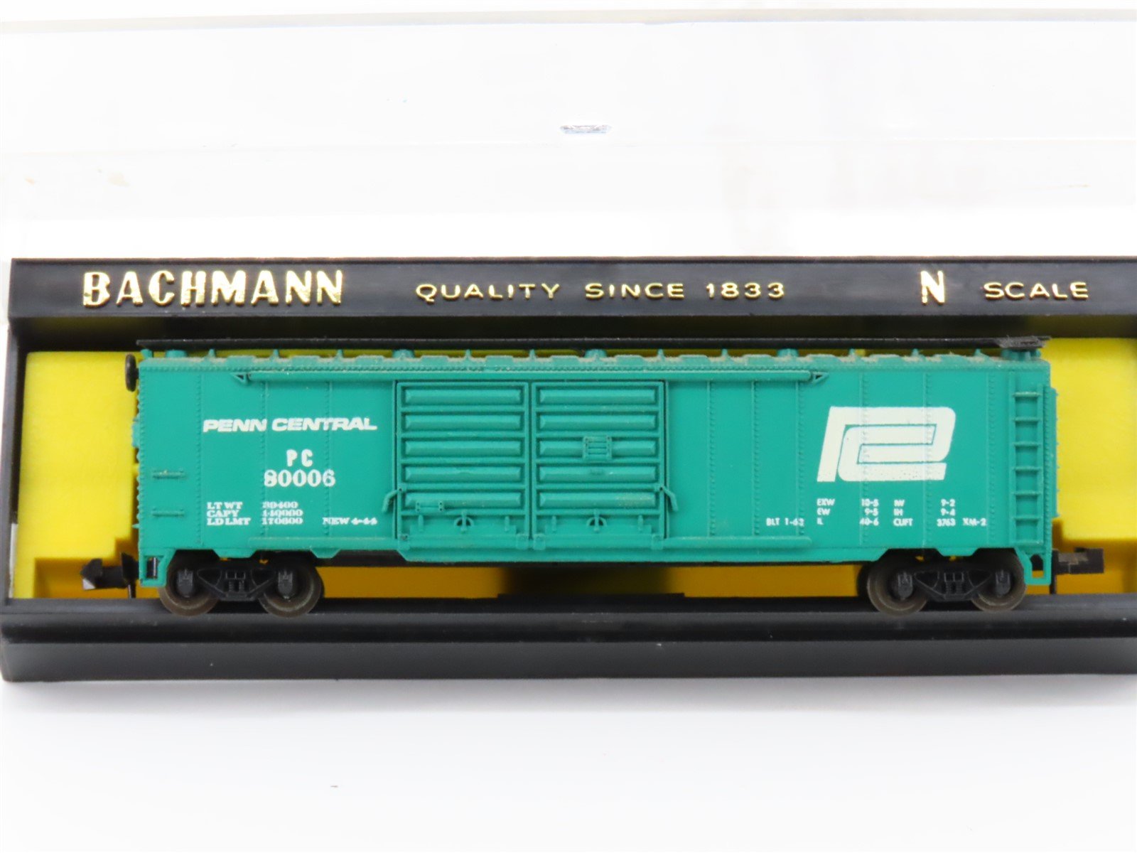 N Scale Life-Like 5447 PC Penn Central 51' Double Plug Door Boxcar #80006