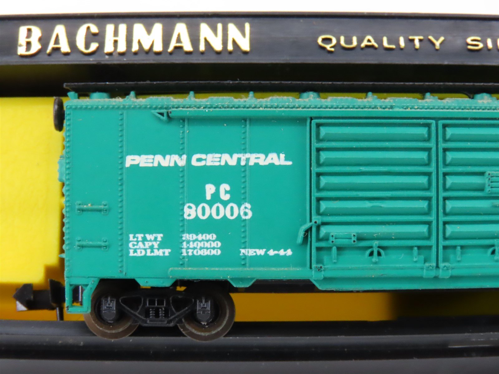 N Scale Life-Like 5447 PC Penn Central 51' Double Plug Door Boxcar #80006