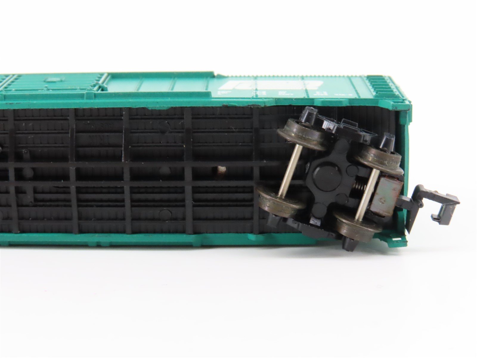 N Scale Life-Like 5447 PC Penn Central 51' Double Plug Door Boxcar #80006