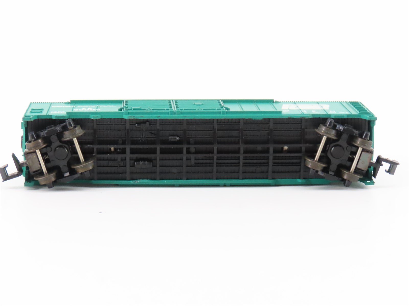 N Scale Life-Like 5447 PC Penn Central 51' Double Plug Door Boxcar #80006