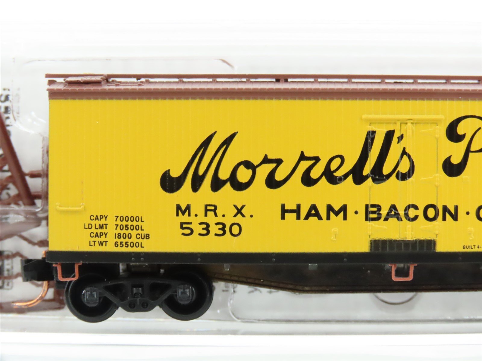 N Scale Micro-Trains MTL 04900610 MRX Morrell's Pride 40' Wood Reefer #5330