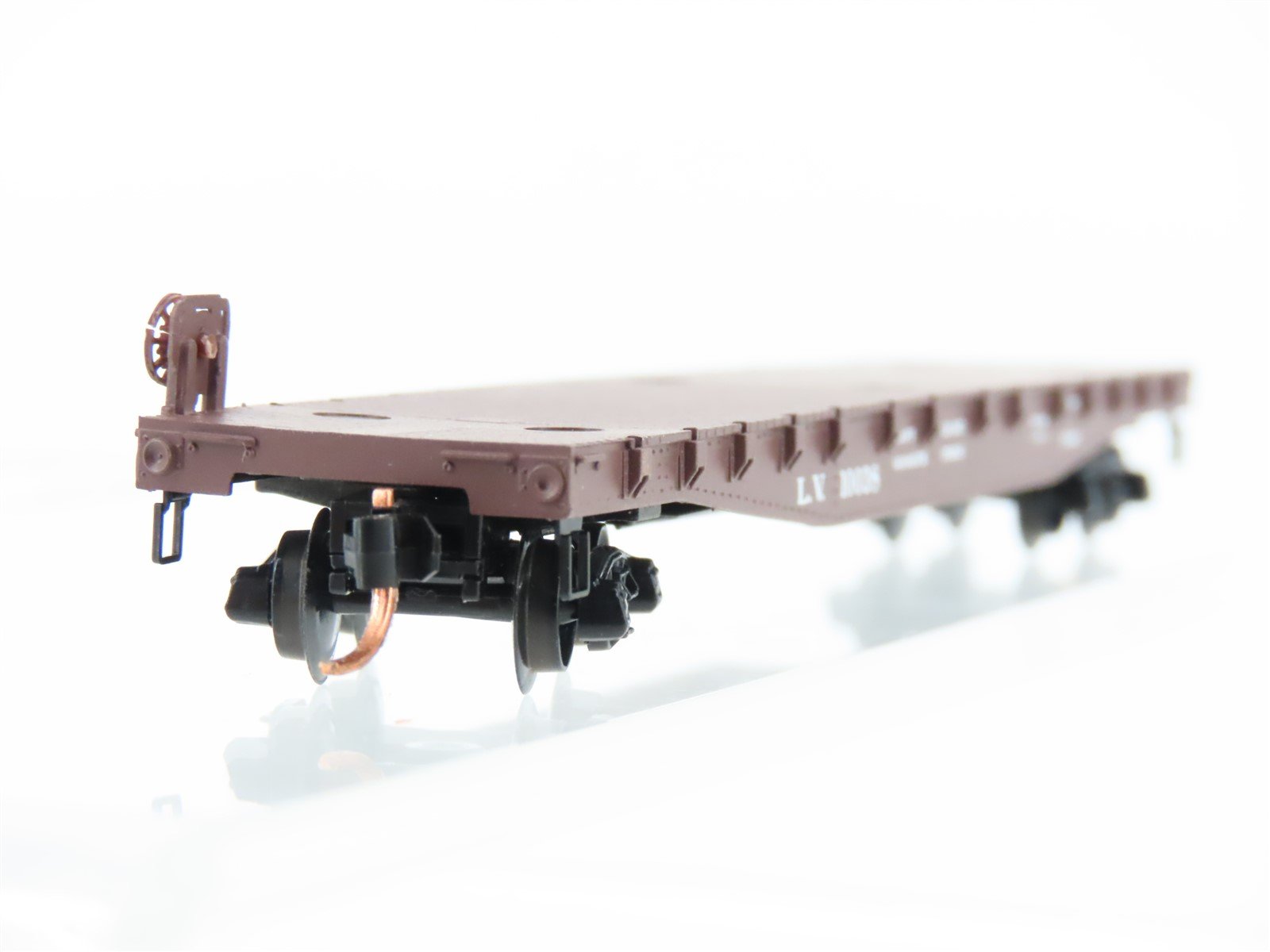 N Scale Micro-Trains MTL 04500310 LV Lehigh Valley 50' Flatcar #10038