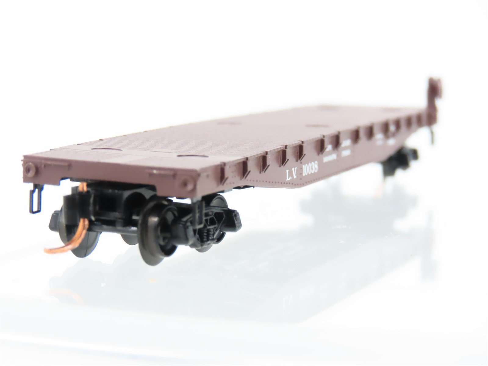 N Scale Micro-Trains MTL 04500310 LV Lehigh Valley 50' Flatcar #10038