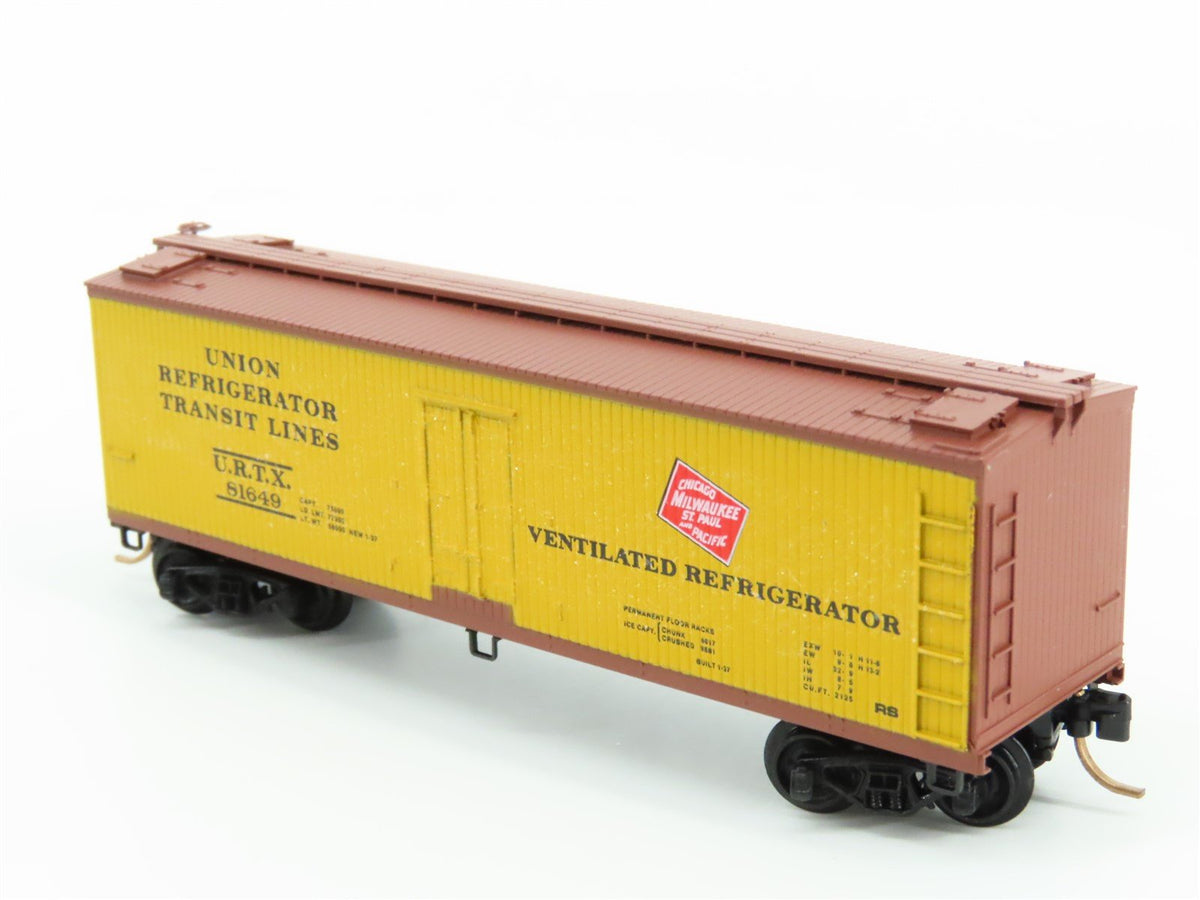 N Scale Kadee Micro-Trains MTL 49160 URTX CMStP&amp;P 40&#39; Wood Reefer #81649