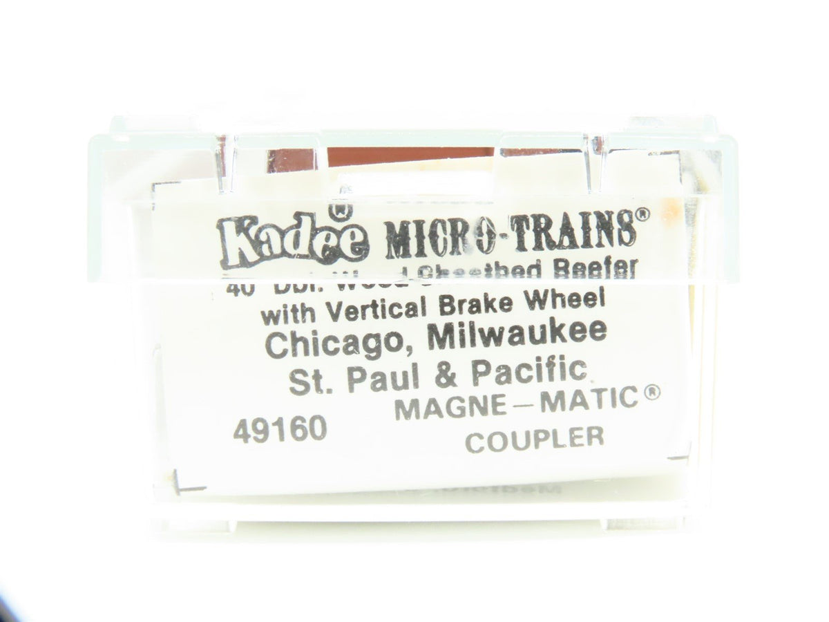 N Scale Kadee Micro-Trains MTL 49160 URTX CMStP&amp;P 40&#39; Wood Reefer #81649