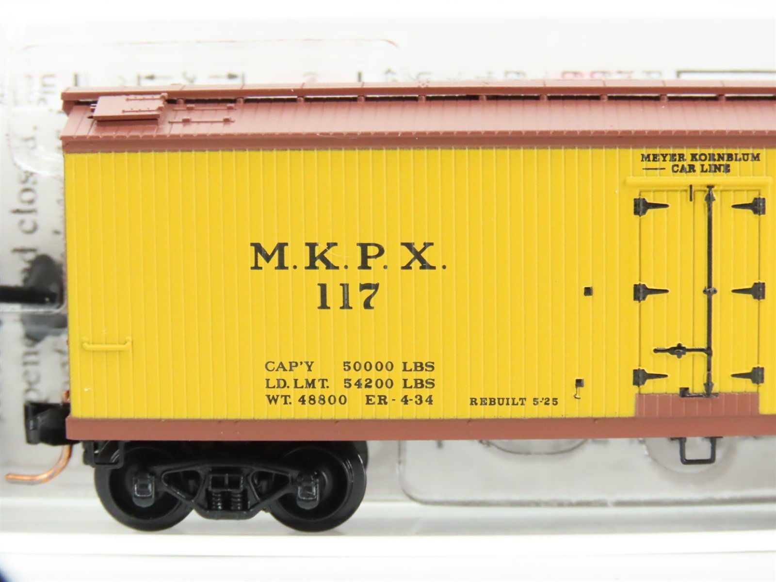 N Scale Micro-Trains MTL 04900100 MKPX Meyer Kornblum 40' Wood Reefer #117