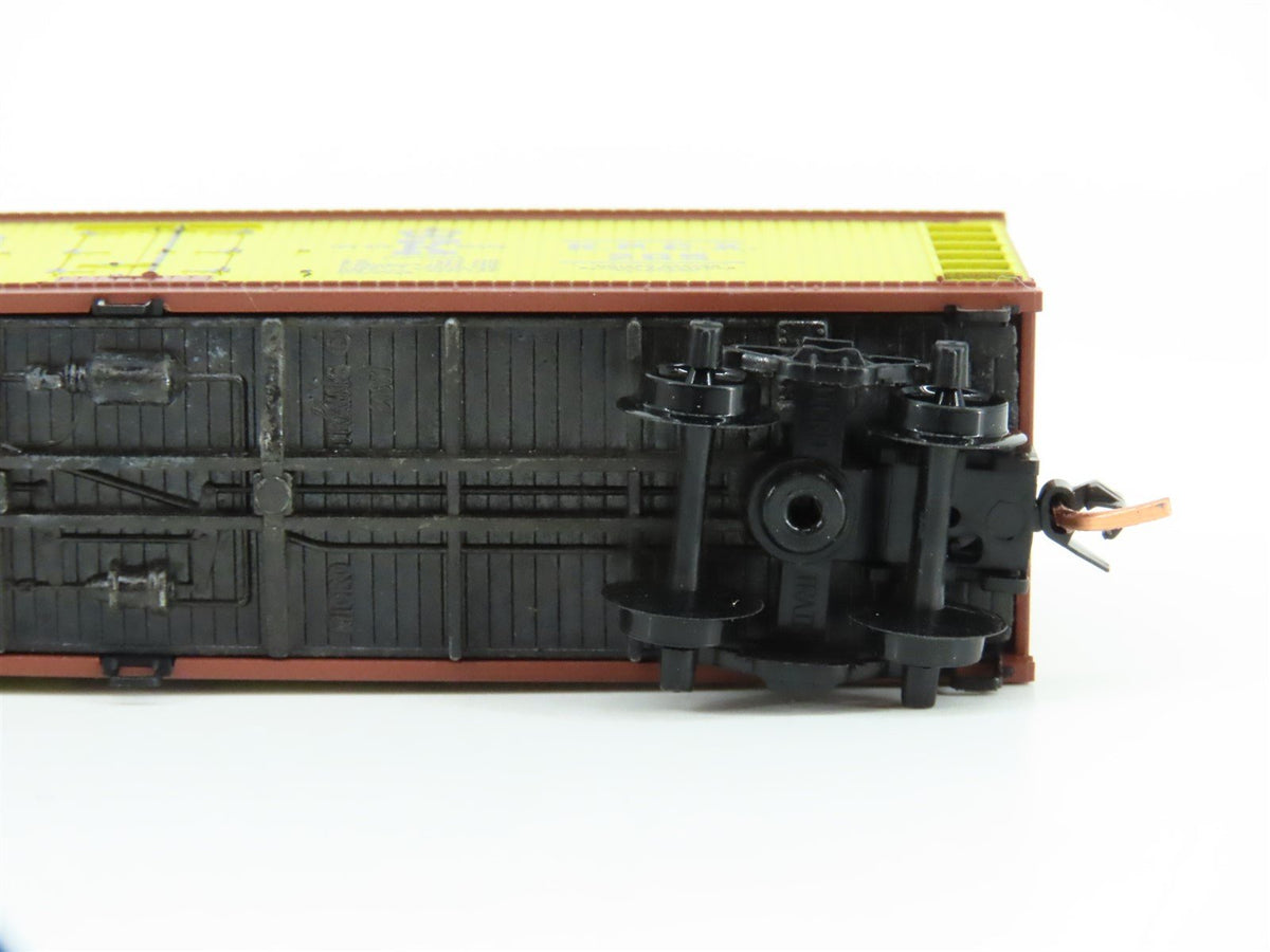 N Scale Micro-Trains MTL 49120 KPCX King Packing Co 40&#39; Wood Reefer #205