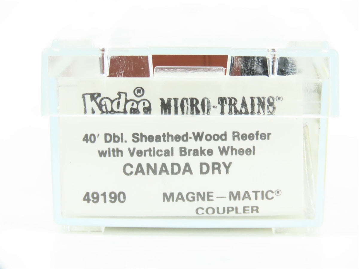 N Scale Kadee Micro-Trains MTL 49190 GARE Canada Dry 40&#39; Wood Reefer #9104