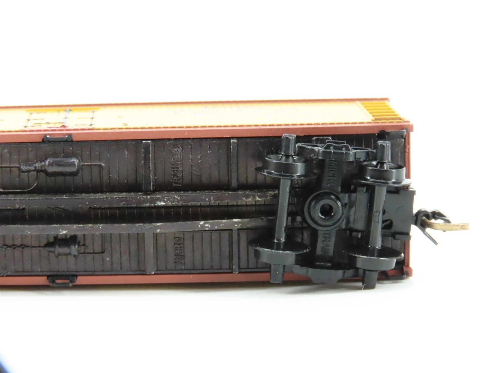 N Scale Micro-Trains MTL 49380 URTC Wescott & Winks 40' Wood Reefer #10700