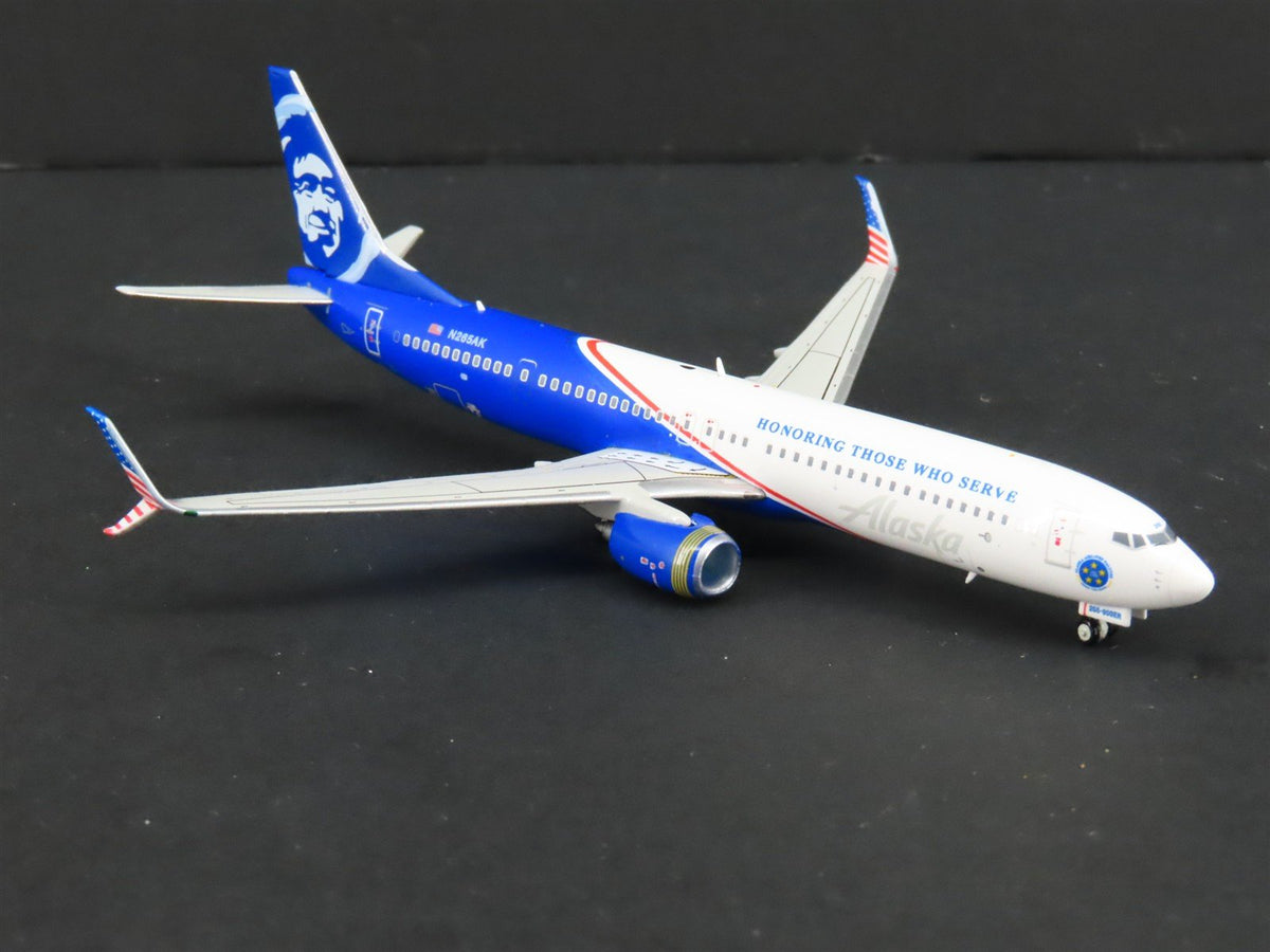 1:400 Gemini Jets GJASA1624 Die-Cast Alaska Airlines B737-900ER Airliner