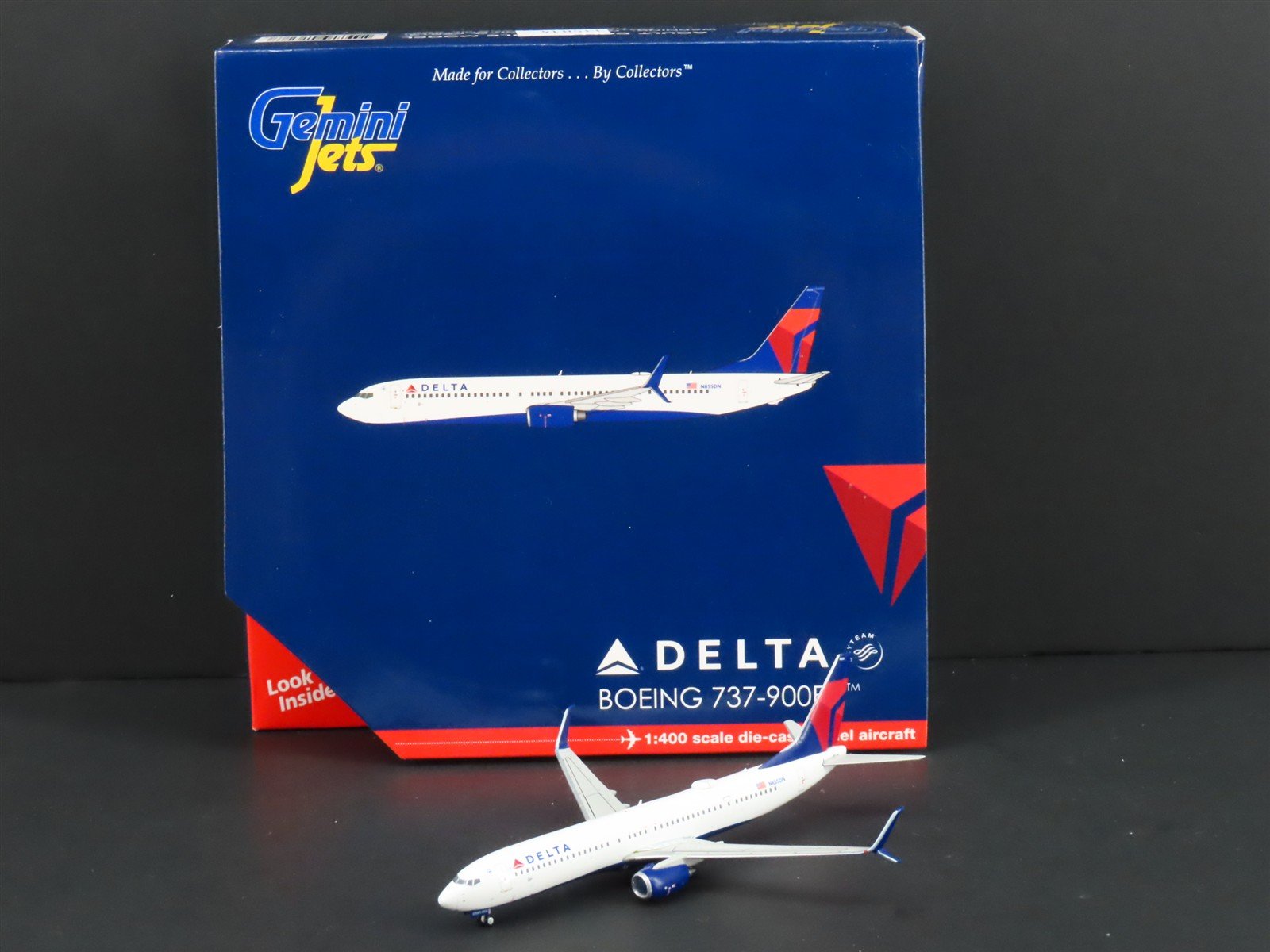 1:400 Gemini Jets GJDAL1628 Die-Cast Delta Airlines B737-900ER Airliner