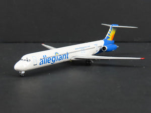 1:400 Gemini Jets GJAAY550C Die-Cast Allegiant McDonnell Douglas MD-82 Airliner
