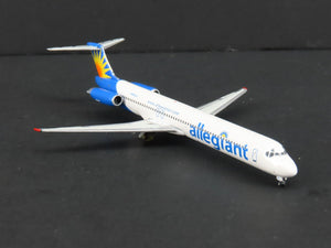 1:400 Gemini Jets GJAAY550C Die-Cast Allegiant McDonnell Douglas MD-82 Airliner