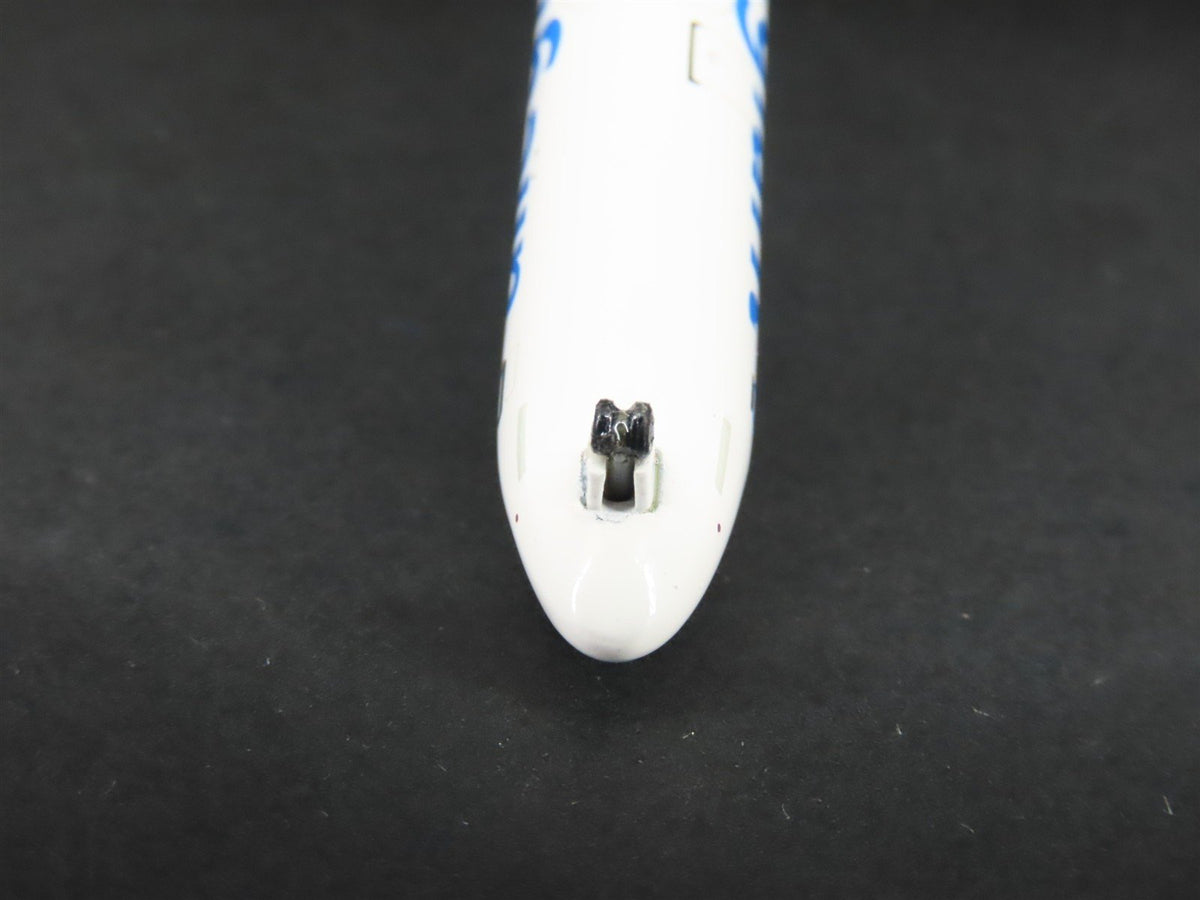 1:400 Gemini Jets GJAAY550C Die-Cast Allegiant McDonnell Douglas MD-82 Airliner