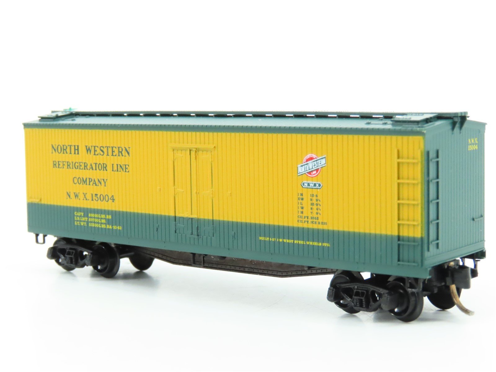N Scale Kadee Micro-Trains MTL 49270 NWX North Western 40' Wood Reefer #15004