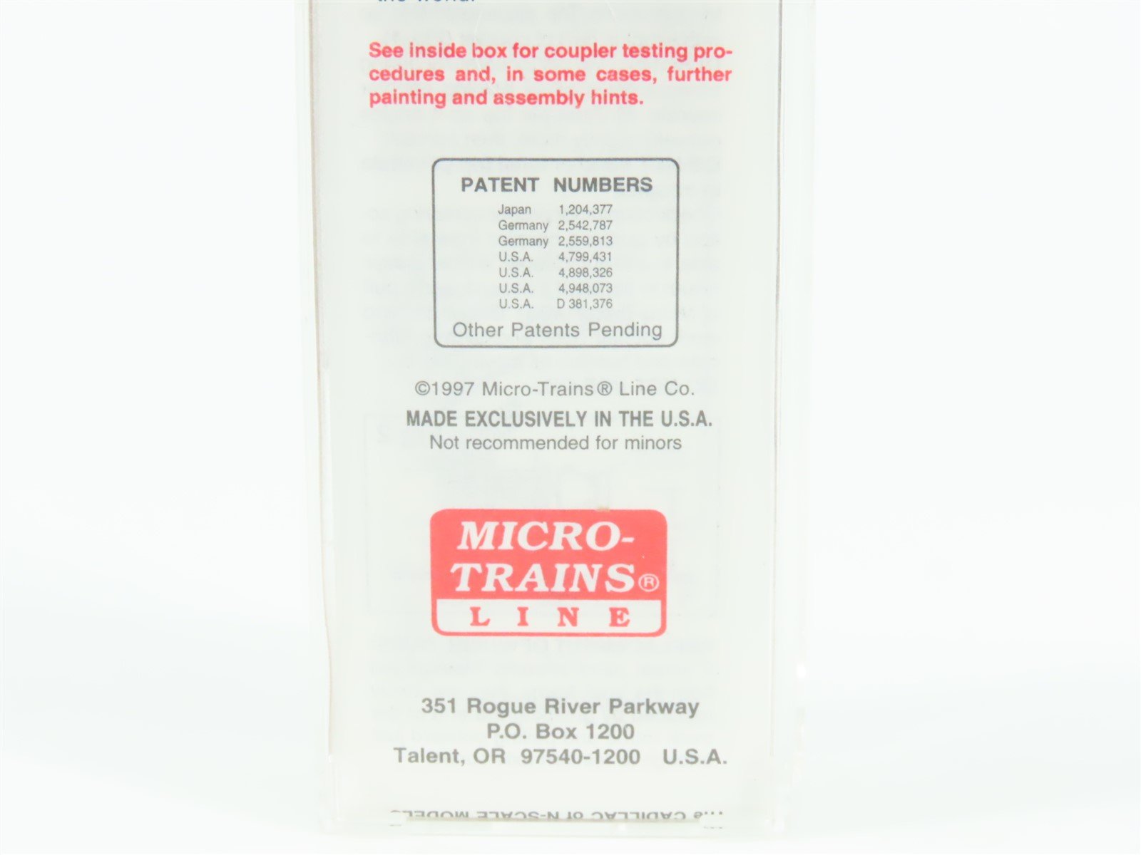 N Scale Micro-Trains MTL 58060 Armour Refrigerator Line 36' Wood Reefer #5825