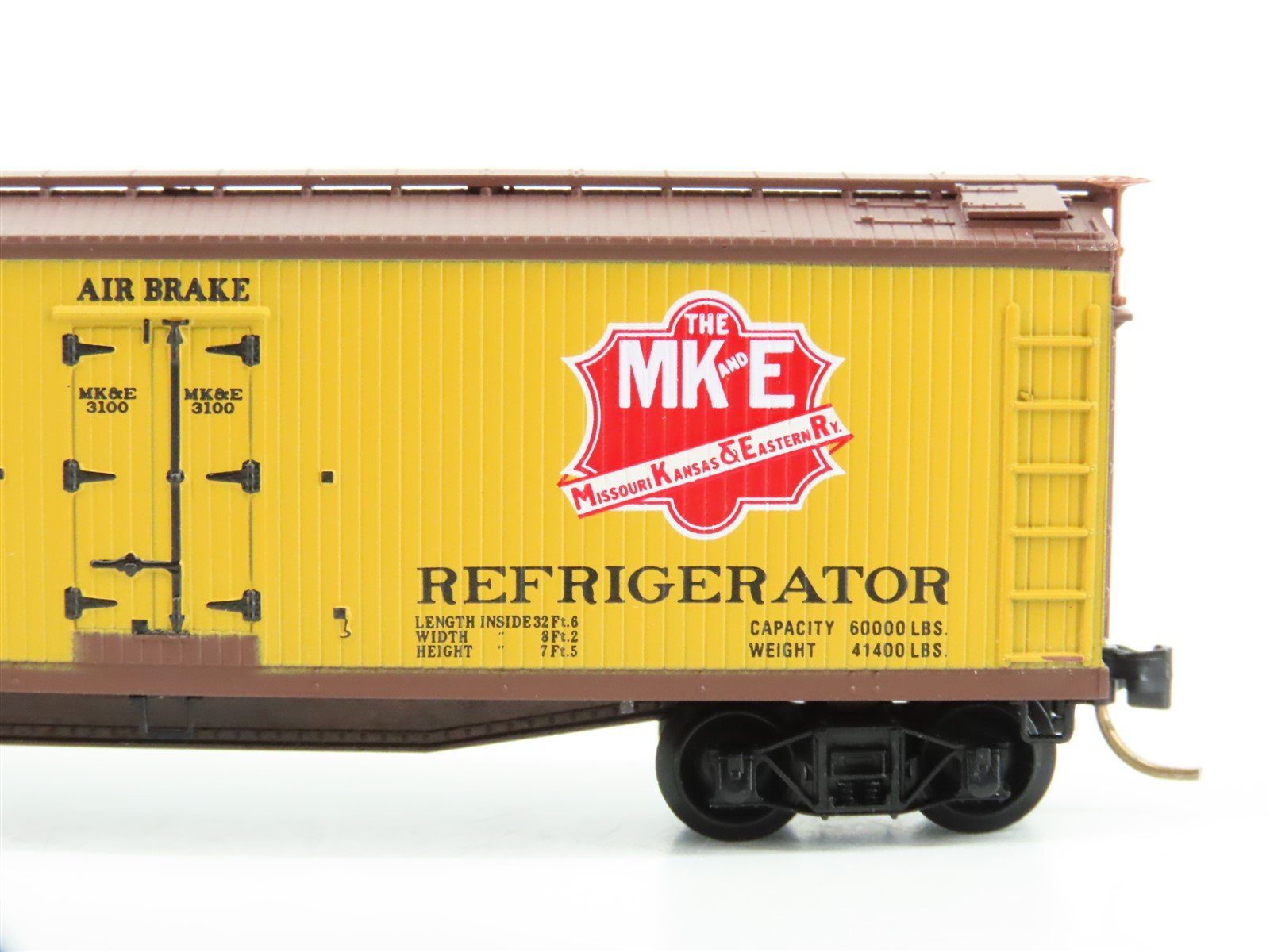 N Scale Micro-Trains MTL 49360 MK&E Missouri Kansas & Eastern 40' Reefer #3100