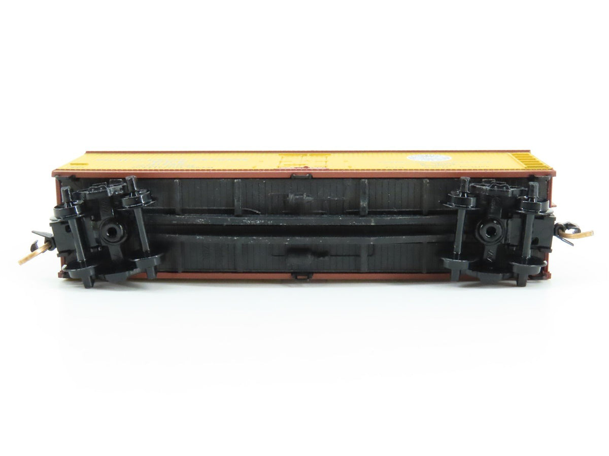 N Kadee Micro-Trains MTL 49250 SP UP PFE Pacific Fruit Express 40&#39; Reefer #31425