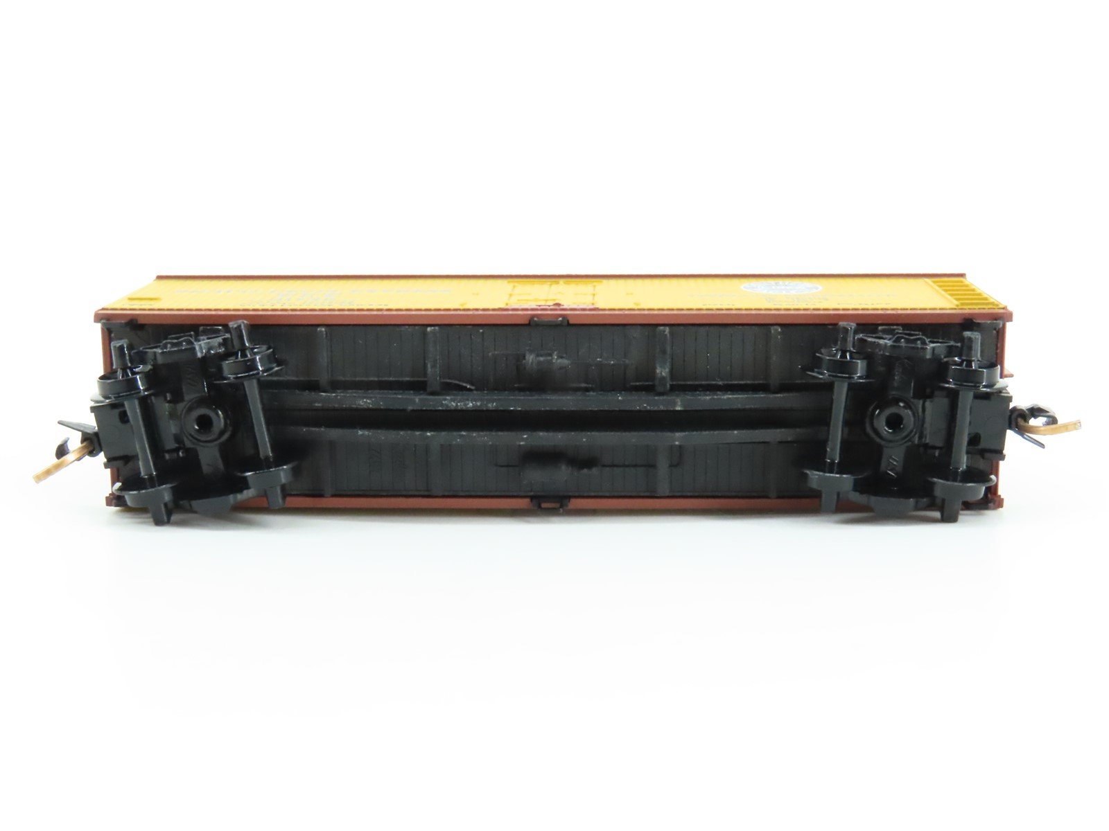 N Kadee Micro-Trains MTL 49250 SP UP PFE Pacific Fruit Express 40' Reefer #31425