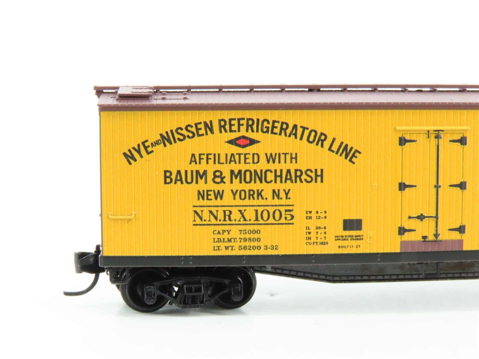 N Scale Micro-Trains MTL 04900980 NNRX Nye & Nussen's 40' Reefer #1005