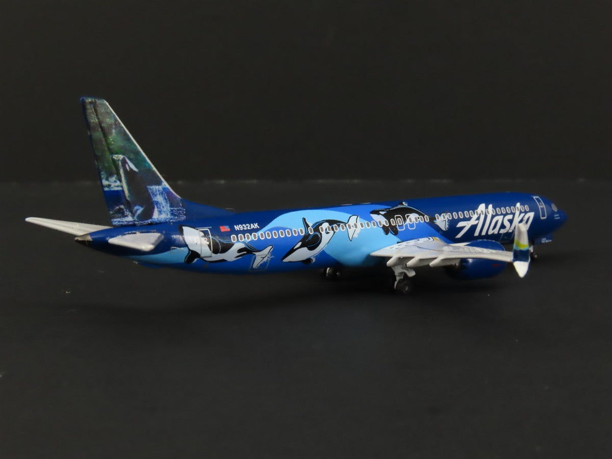1:400 AeroClassics BBX41637 Die-Cast Alaska &quot;Orca&quot; Boeing 737MAX Airliner N932AK